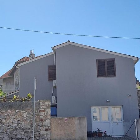 Konoba Yan Apartment Pula Ngoại thất bức ảnh