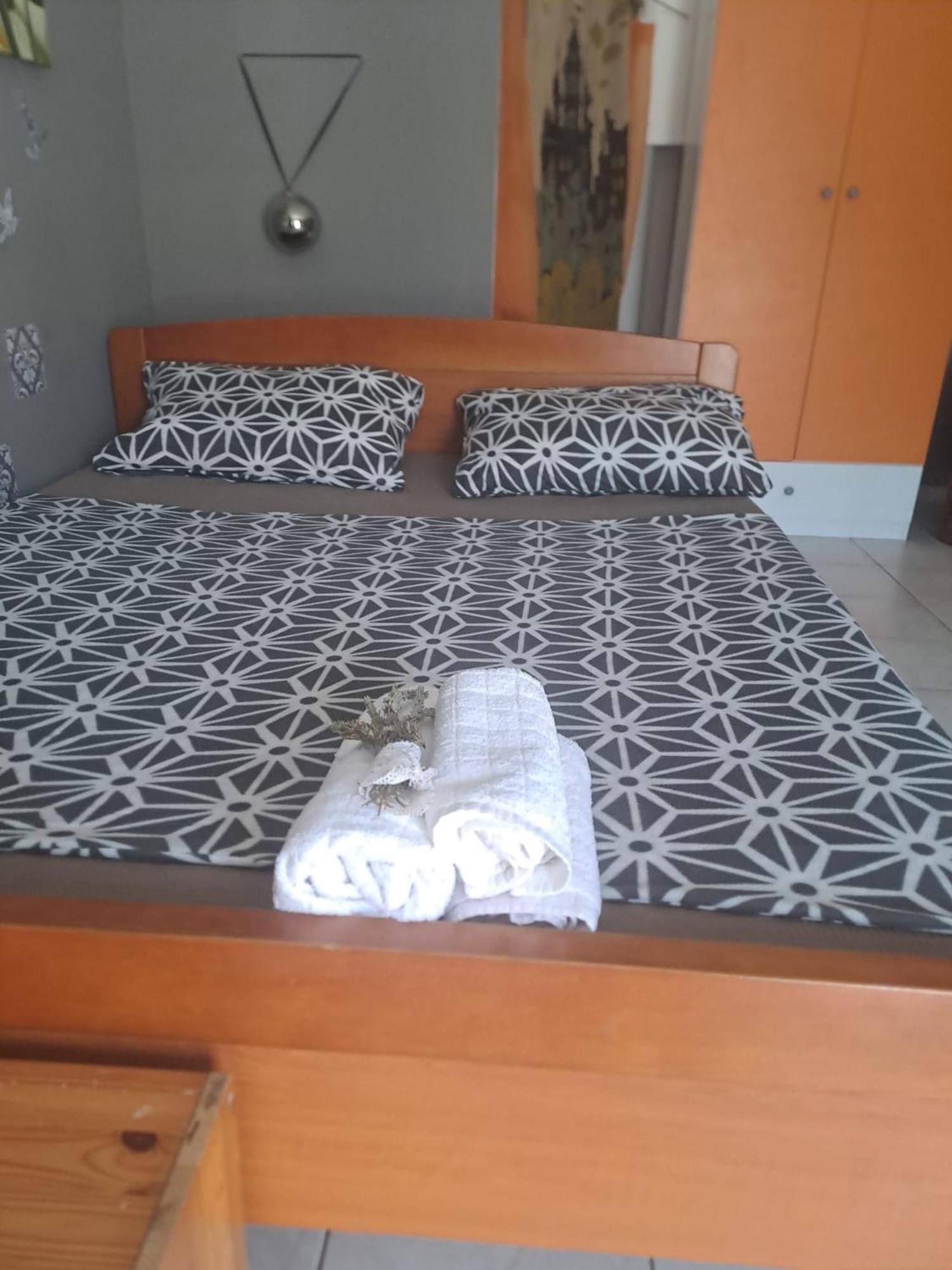 Konoba Yan Apartment Pula Ngoại thất bức ảnh